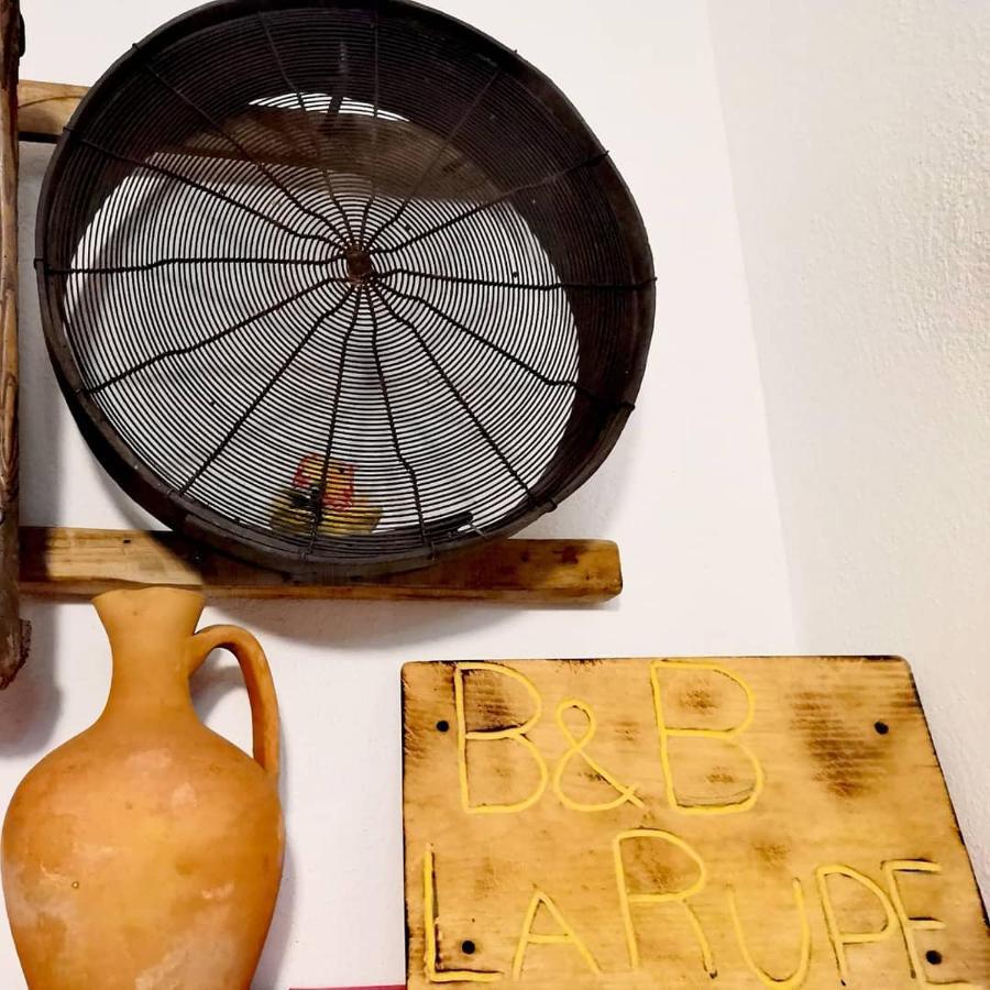 La Rupe Bed And Breakfast Norma Ngoại thất bức ảnh