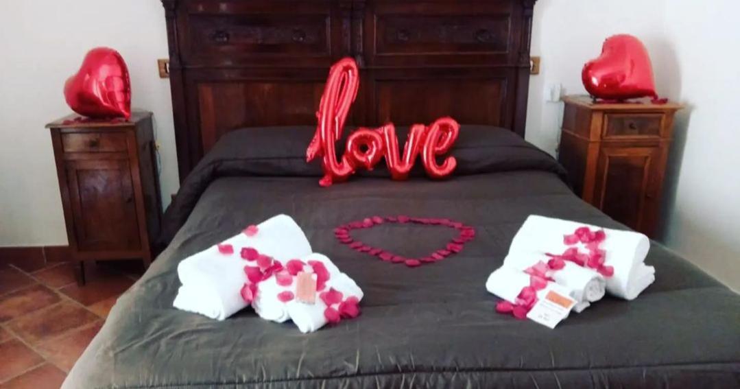 La Rupe Bed And Breakfast Norma Ngoại thất bức ảnh