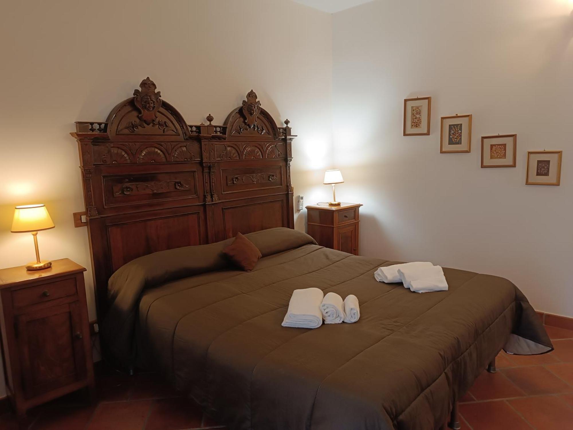 La Rupe Bed And Breakfast Norma Phòng bức ảnh